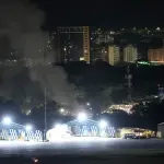 Venezuela'nın başkentinde şiddetli patlamalar: Savunma Bakanının evi bombalandı